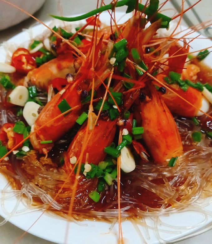 Hình của món Tôm hấp miến.