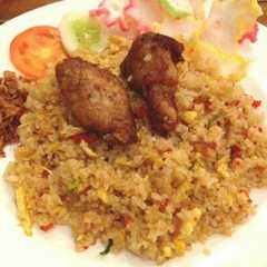 A picture of Nasi goreng terasi sederhana 😂.