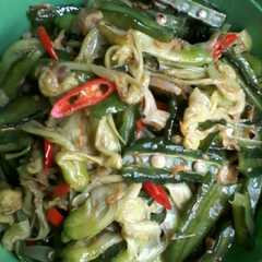 รูปของ SAYUR KECIPIR & BUNGA TURI