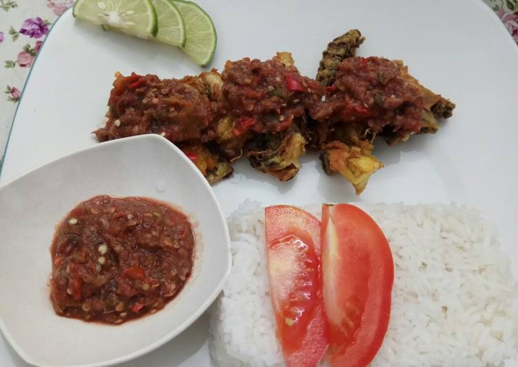 Ayam Penyet Sambel Terasi