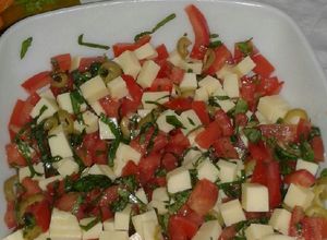 Una foto de Ensalada tipo Caprese