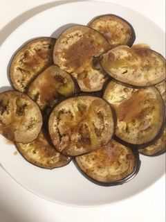 Una foto de Berenjenas con miel al horno