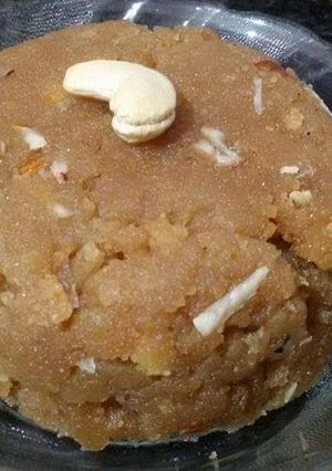 A picture of Aate ka Halwa.