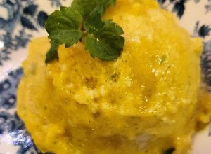 Una foto de Helado de Mango y menta natural 0% azúcar añadido