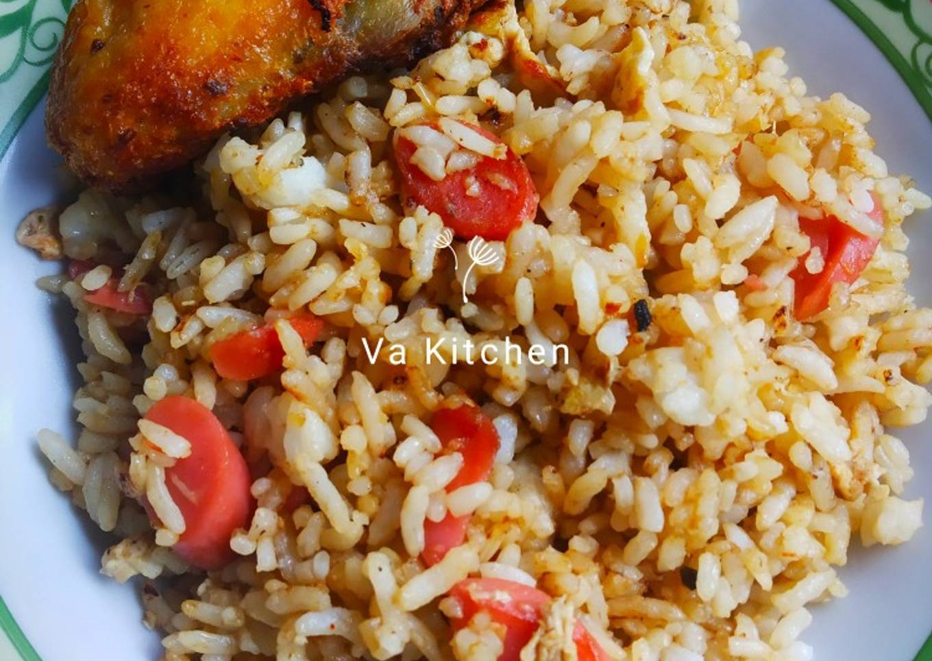 Nasi goreng terasi sosis (daur ulang makanan)
