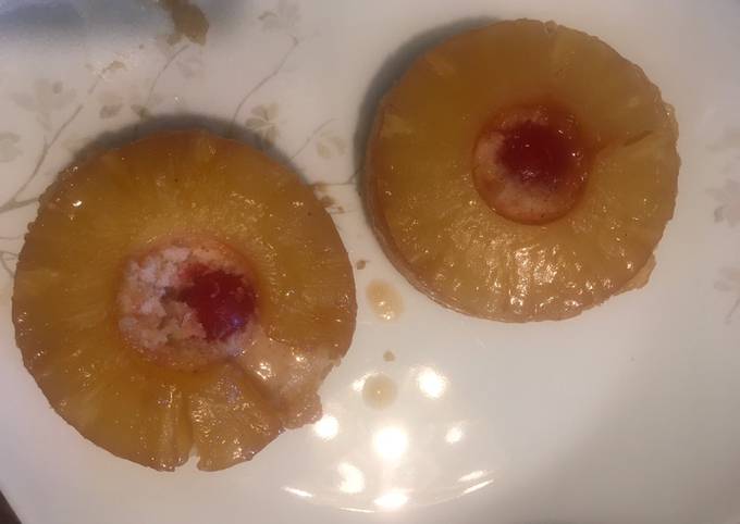 How to Make Super Quick Homemade Pineapple upside-down cake