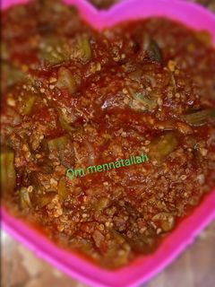 صورة لوصفة بامية باللحم المفروم 😋😍