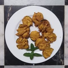 Baingan kay pakoray A picture of Baingan kay pakoray.