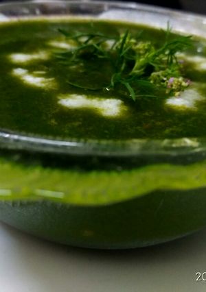 A picture of Palak mint smoothy.
