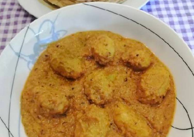 Recipe of Homemade Dum aloo (baked potatoes)