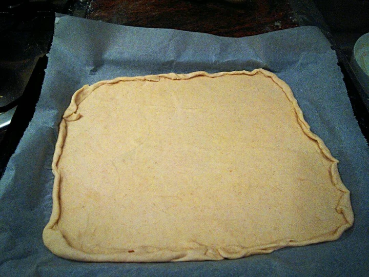 Easy Way Make Garlic pizza dough the Can Spoil the Tongue So Delicious