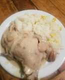 Pollo en crema de champiñones