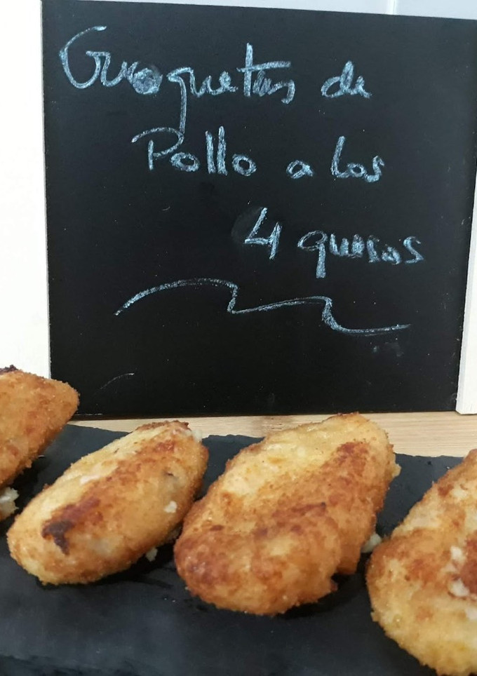 Una foto de Croquetas de pollo a los 4 quesos