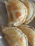 Empanadas de dulce membrillo y muzarella
