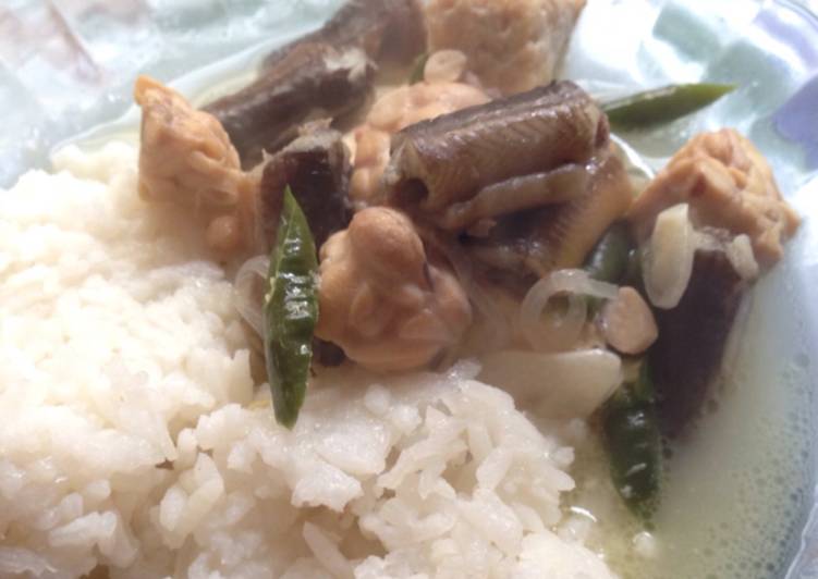 Sambal goreng belut lombok ijo