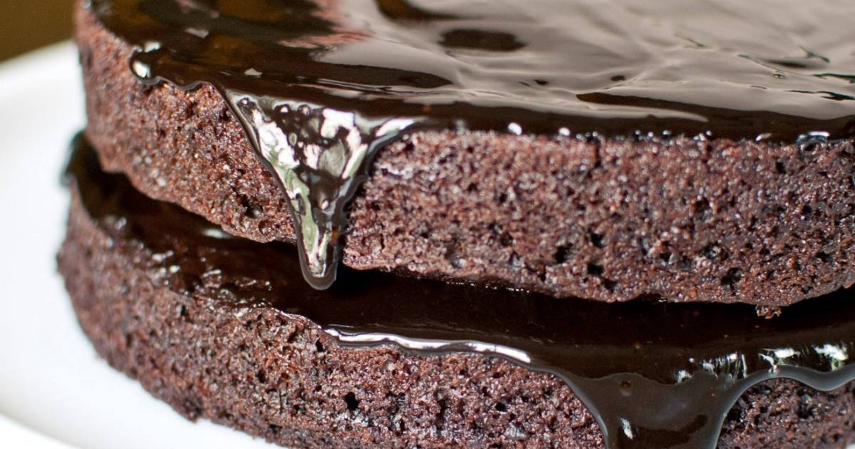 Eggless Chocolate Ganache Cake Recipe by ellensapple Cookpad