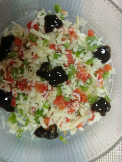 Una foto de Ensaladilla de quesos