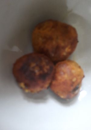 ফুলুরি(fuluri recipe in Bengali) রেসিপির প্রধান ছবি