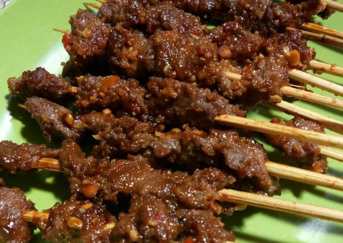 Cara Bikin Sate Daging Rembiga (Khas Lombok) Menu Enak