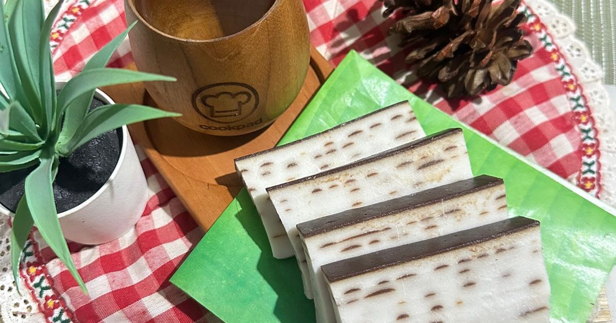 Kue Lapis Tepung Beras Polkadot Coklat