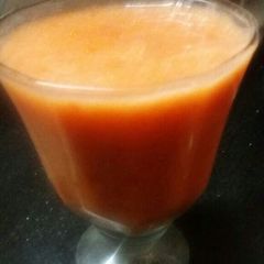 A picture of Orange carrot juice.
