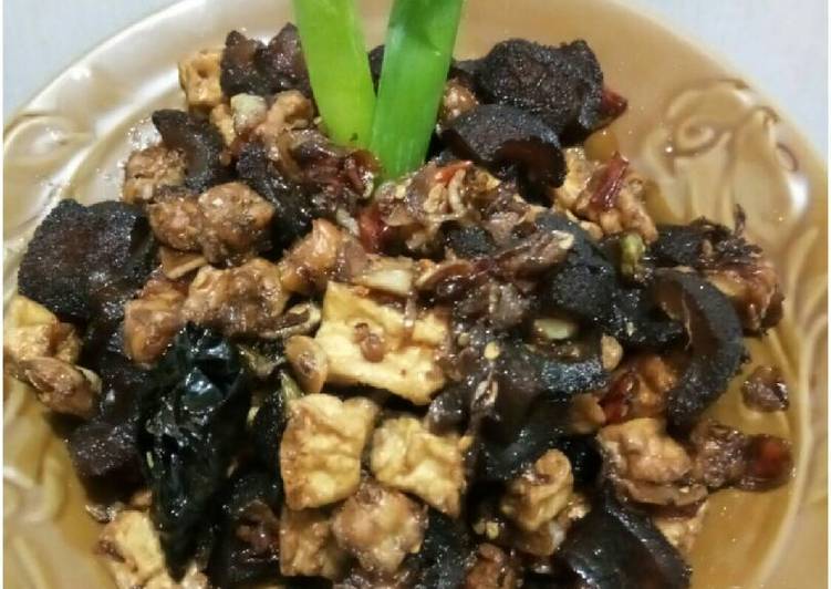 Sambal Goreng Cecek,tahu,tempe