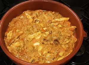 Foto principal de Pechuga de Pollo con Verduras y salsa doble Queso cremoso