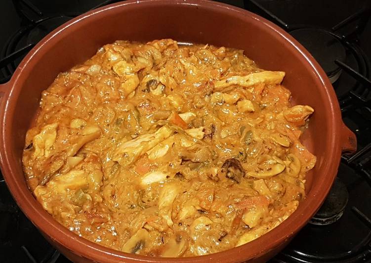 Pechuga de Pollo con Verduras y salsa doble Queso cremoso