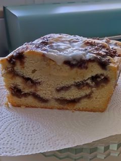 Una foto de Cake de manzana caramelizada y nueces