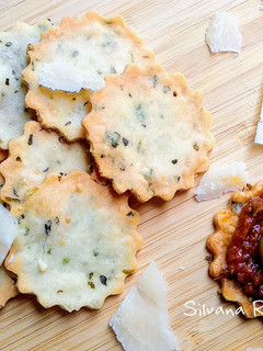 Una foto de 128.🍪Galletas de harina de arroz, parmesano y orégano🍚🧀
