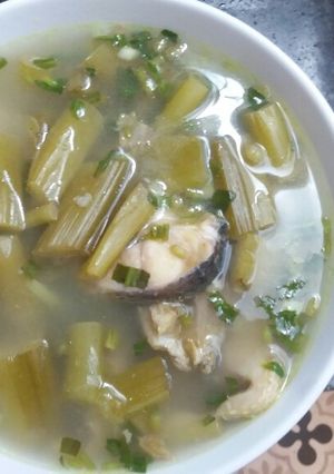 Hình của món Canh chua cá lóc nấu mùng.
