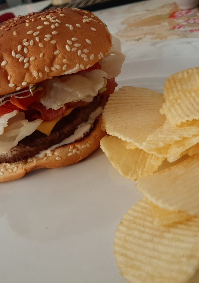 Una foto de Hamburguesa a la Esther 😀