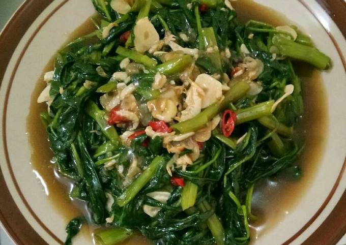 Resep Tumis Kangkung Rebon Enakk....., Sempurna