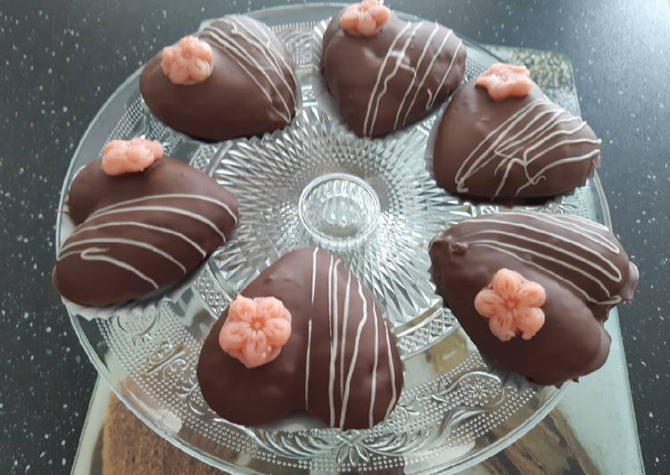 Recette de Super rapide fait maison Les coeurs au caramel