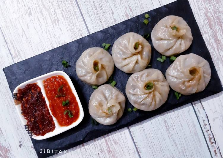 Recipe of Homemade Cheesy Paneer Palak momo