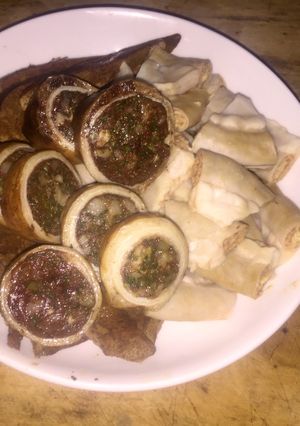 Hình của món Lòng lợn luộc.