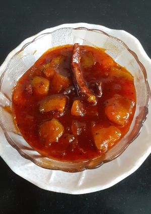 A picture of Instant Jaggery murbba.