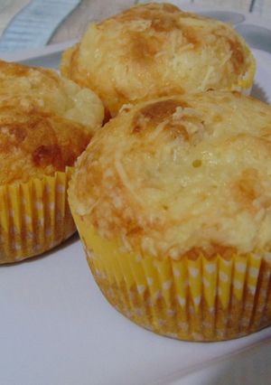 Sajtos muffin recept fotója