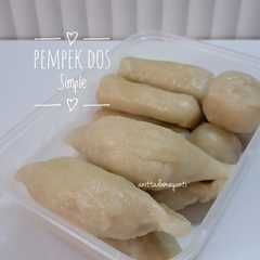 A picture of Pempek Dos Versi Simple.