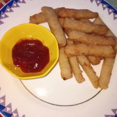 A picture of Suji snacks.
