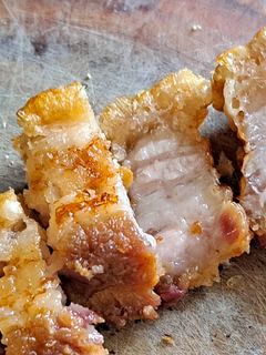 รูปของ หมูกรอบแบบง่ายใช้หม้อทอดไร้น้ำมัน