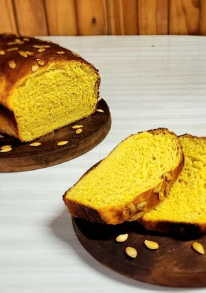 Una foto de 🍞 Pan brioche de zapallo anco 🍞