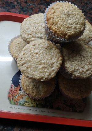 Una foto de Muffins de avena y pasas