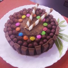A picture of Chocolate decadent cake.