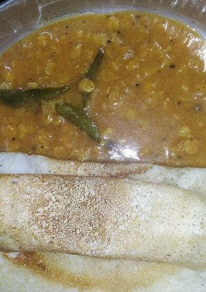 அரைச்சுவிட்ட சாம்பார் (Arachi Vitta Sambar Recipe in tamil) செய்முறை முக்கிய புகைப்படம்