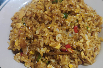 Bagaimana Membuat Nasi goreng solaria banget, Bikin Ngiler