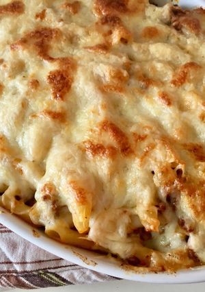 Una foto de Macarrones con carne de ternera gratinados