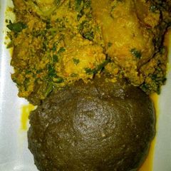 A picture of Egusi soup.