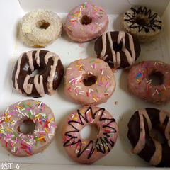 A picture of Doughnut glaze.