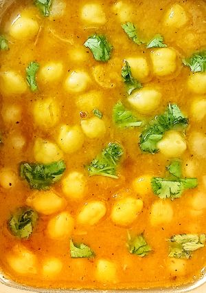 चना मदरा (chana madra recipe in Hindi) रेसिपी मुख्य फोटो
